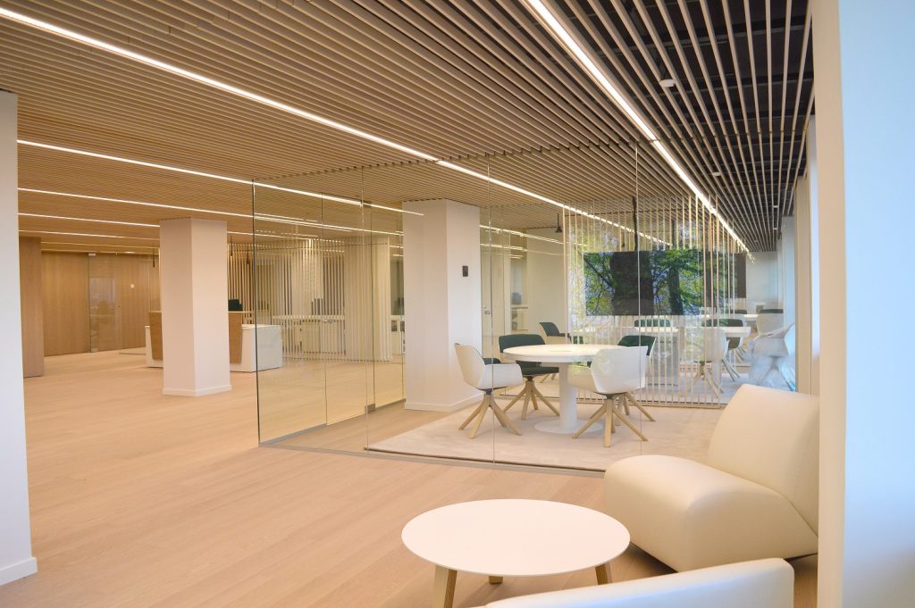 SPIGO GROUP Soluciones en madera - Proyecto: Caja rural de Navarra 2