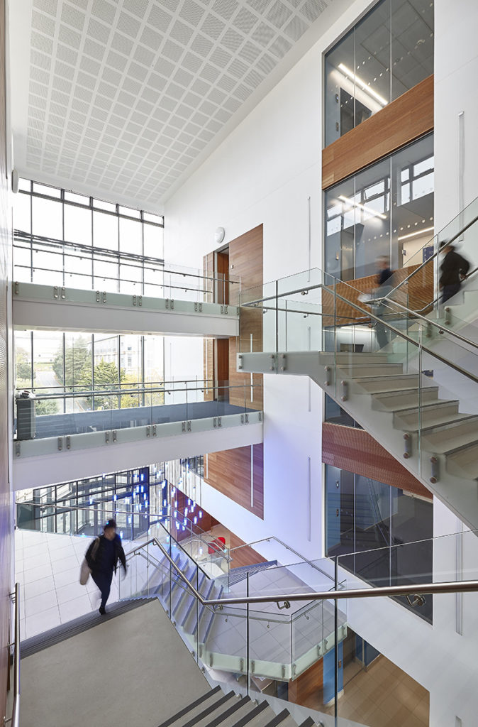 SPIGO GROUP Soluciones en madera - Proyecto: University Square Stratford 44