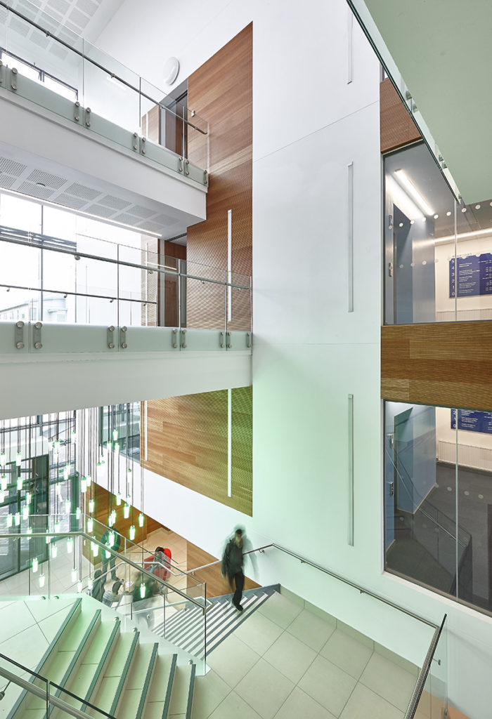 SPIGO GROUP Soluciones en madera - Proyecto: University Square Stratford 50