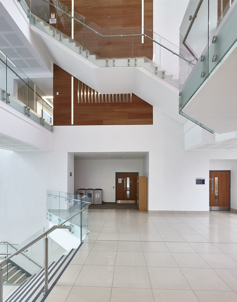 SPIGO GROUP Soluciones en madera - Proyecto: University Square Stratford 7