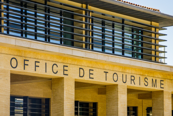 acondicionamiento acústico en las oficinas de turismo dest