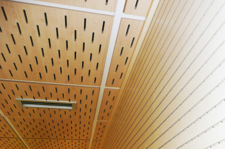 mantenimiento de paneles acústicos de madera 3