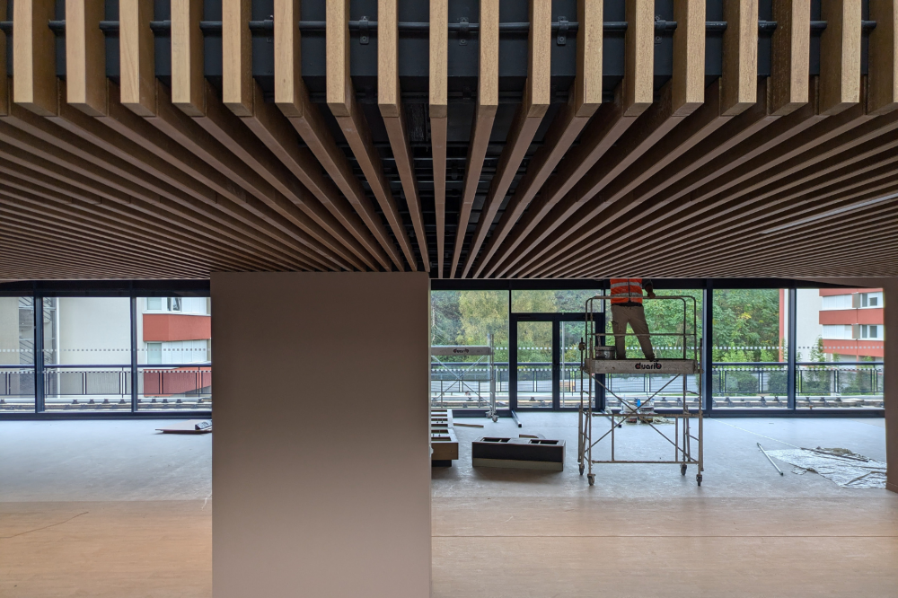 listones de madera decorativos para restaurantes 01 03